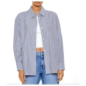 Camisa oversize manga larga miniatura 4